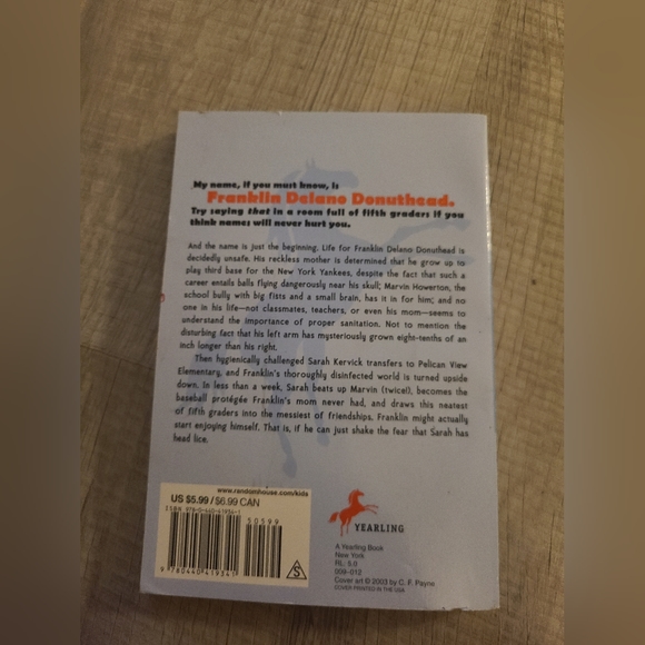 Dolphine tale, donuthead, the three musketeers Lot of 3 books - Picture 3 of 7